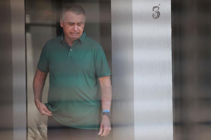 Braziliaanse Supreme Court Panel Straffen Bolsonaro tot meer dan 27 jaar gevangenisstraf voor couppoging