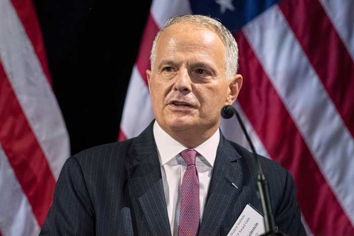 De nieuwe Ombudsman van CBS News heeft achtergrond en taken die verschillen van de traditionele definitie van de baan