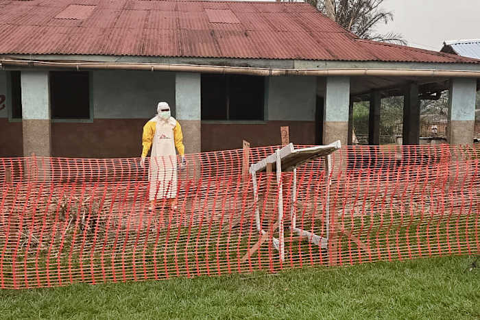 Een nieuwe ebola -uitbraak in Congo doodt tientallen als gezondheidsfunctionarissen waarschuwen voor gebrek aan fondsen