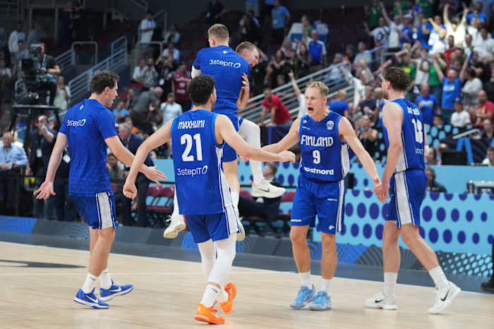 Finland verbijstert Servië en Nikola Jokic om kwartfinales te bereiken bij Eurobasket