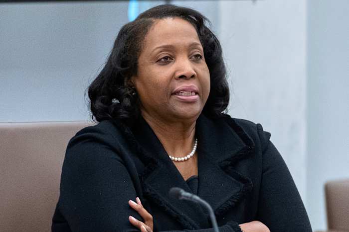 Gouverneur Lisa Cook claimde de 2e woning als 'Vacation Home', het ondermijnen van Trump -fraudeclaims