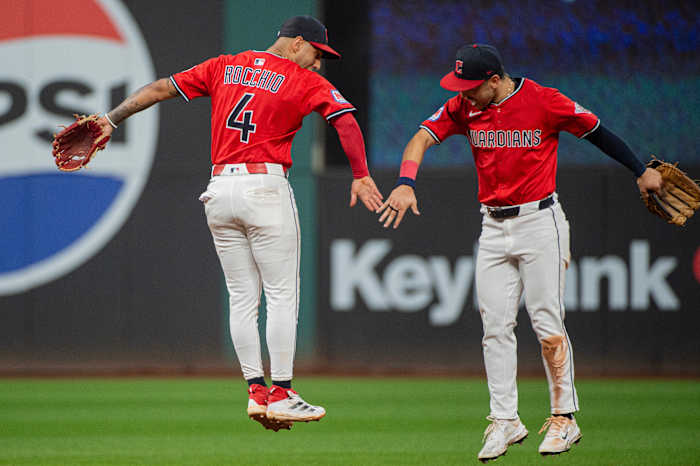 Guardians tarten kansen met historische comeback voor Al Central Lead