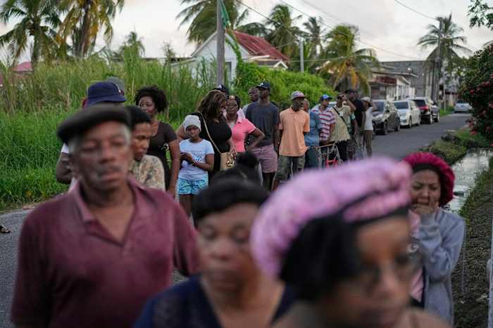 Guyana houdt algemene verkiezingen terwijl kandidaten strijden om de controle over de olie -rijkdom van het land