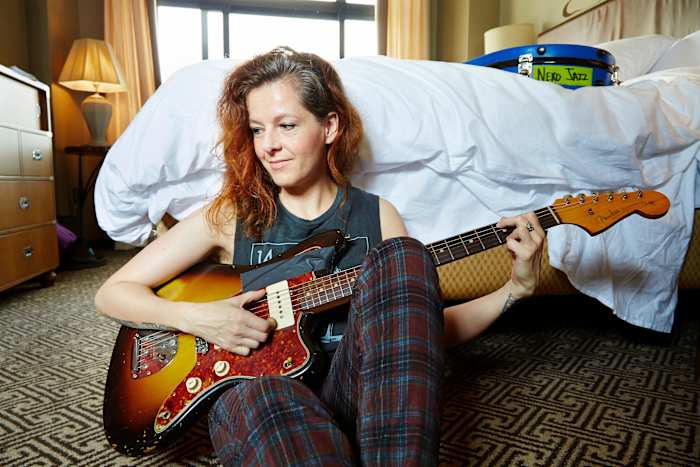 Het nieuwe album 'Formidable' van Neko Case nodigt meerdere muzikanten uit voor een groot geluid