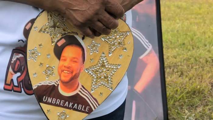 'Het wordt elk jaar erger': Moeder blijft vechten voor gerechtigheid 6 jaar na de moord op Son