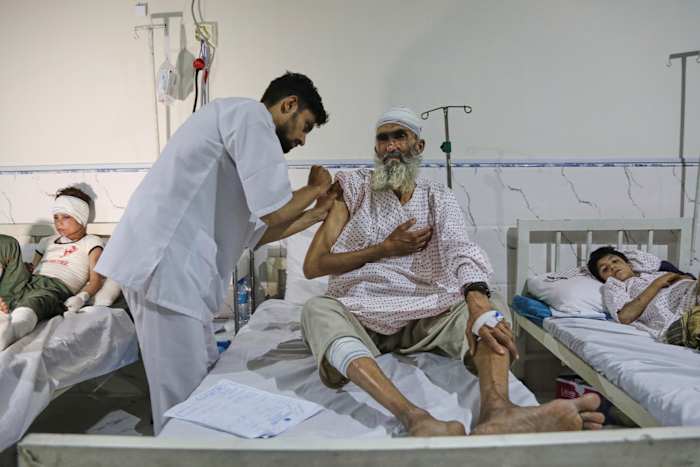 Hulporganisaties vertellen landen om geld te sturen om Afghanistan te helpen na de aardbeving