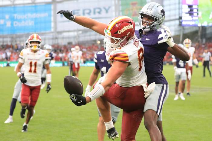 Ierland ging elk seizoen een universiteitsvoetbalwedstrijd op 2037 organiseren