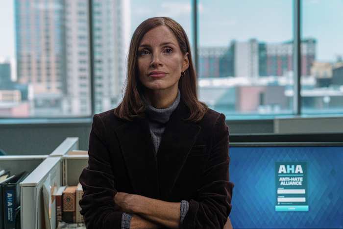 Jessica Chastain verzet zich tegen Apple TV+ besluit om 'The Savant' uit te stellen na de dood van Charlie Kirk