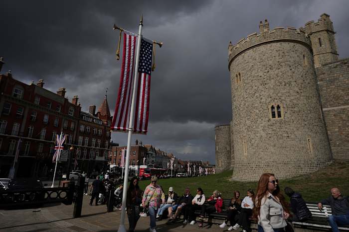 Koning Charles III bereidt zich voor om Trump te verwelkomen voor het historische tweede staatsbezoek in Windsor Castle