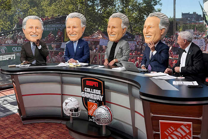 Lee Corso kiest Ohio State boven Texas in het laatste 'College Gameday' -uiterlijk