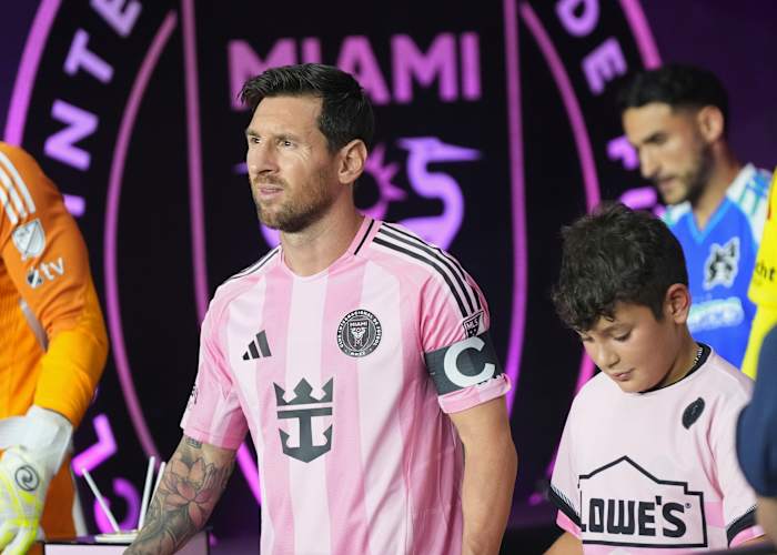 Lionel Messi en Inter Miami Near Deal om het contract te verlengen tot en met minstens 2026, zegt AP Source
