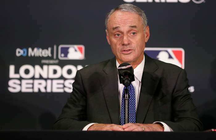 MLB Drops Plan voor London Games in 2026, zegt dat het naderen van tv -deals met NBC, ESPN, Netflix