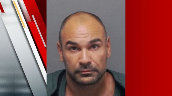 Man aangeklaagd door Grand Jury in verband met fatale steekpartij van Las Palapas -oprichter, blijkt uit records