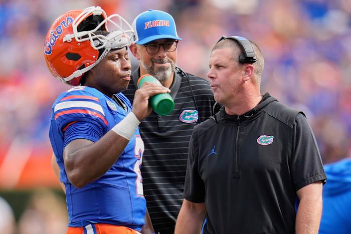 Niet -gejankte Florida wordt geconfronteerd met een ontmoedigend stuk met de baan van coach Billy Napier aan de lijn