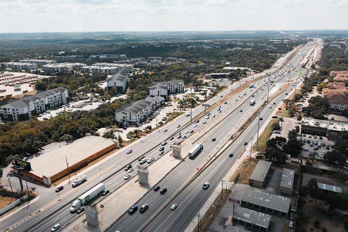 Ongeveer $ 675 miljoen bestemd voor Texas -projecten is in het ongewis