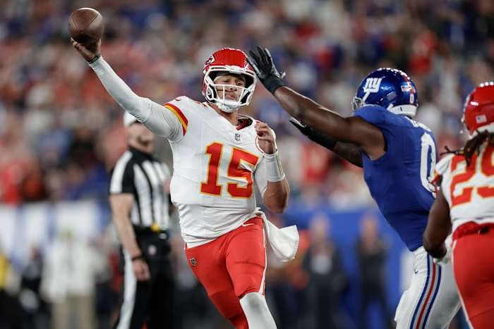 Patrick Mahomes en de Chiefs versloegen de Giants 22-9 voor hun eerste overwinning dit seizoen