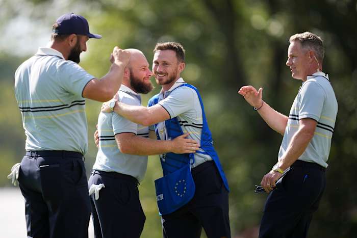 Rahm en Hatton nemen US Power Pair neer omdat het hoofdevenement van Ryder Cup een grote overwinning voor Europa wordt