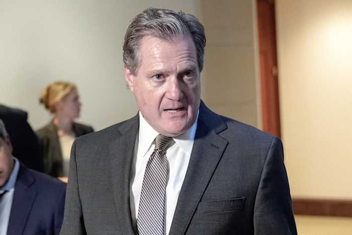 Senior Republikein zegt dat Oekraïne Rusland kan verslaan en aanspoort aan actie op het wetsvoorstellen van sancties