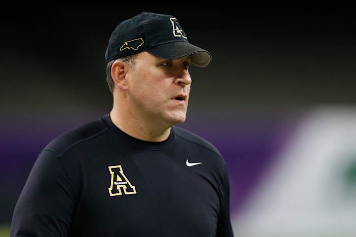 Shawn Clark, UCF offensieve lijncoach en voormalig Appalachian State Coach, sterft op 50
