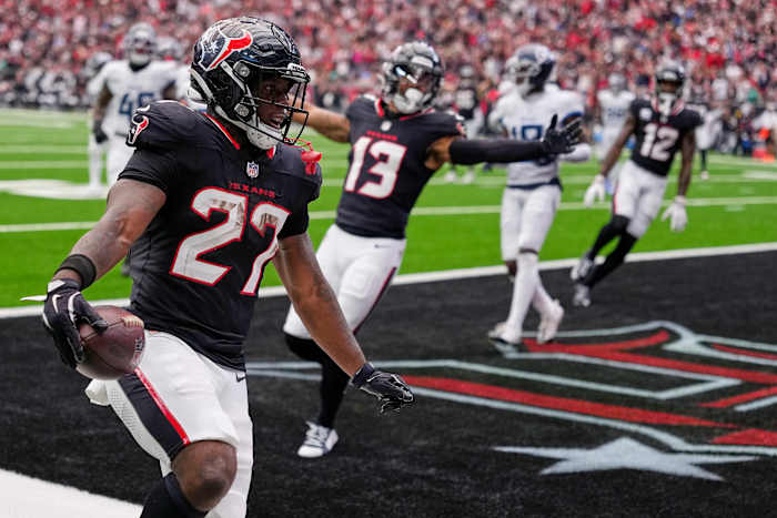 Texanen domineren Titans 26-0 voor de eerste overwinning van het seizoen