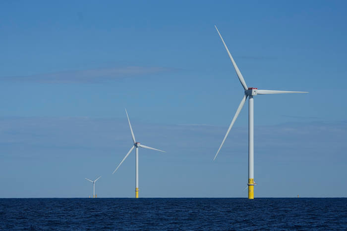 Trump -administratie gaat naar Revoke -vergunning voor Massachusetts Offshore Wind Project