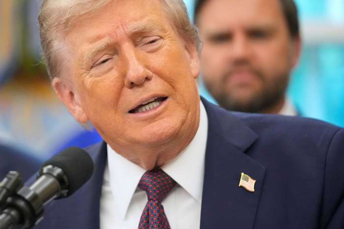 Trump richt zich op gezondheidsgeruchten na dagen zonder openbare evenementen