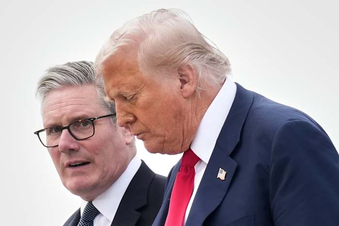 Trump vliegt binnen voor een Britse staatsbezoek waar handels- en tech -gesprekken mixen met Royal Pomp