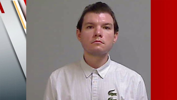 Verklaring: San Antonio -man beschuldigd van het stalken van SAPD -chef William McManus, zijn vrouw