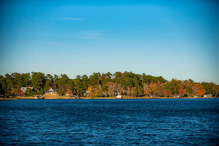 Wetgevers in Texas staan ​​op gespannen voet van het beëindigen van massale wateruitvoer uit Oost -Texas