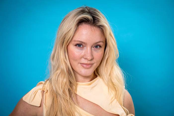 Zara Larsson hoopt dat 'Midnight Sun' haar pop -superster -puzzel helpt voltooien