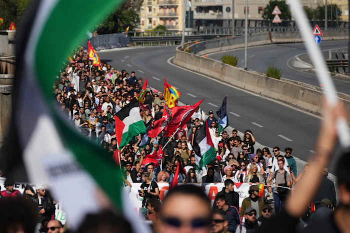 2 miljoen rally in Italië voor Gaza als algemene staking stopt de belangrijkste diensten