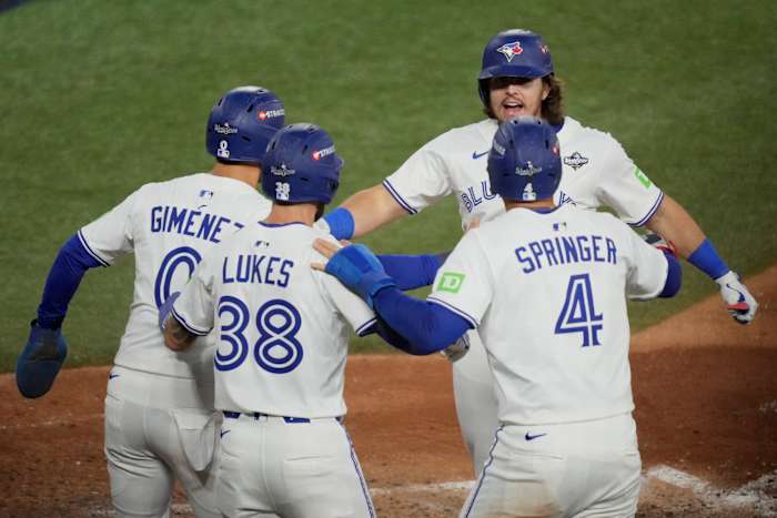 Addison Barger van Blue Jays slaat de eerste pinch-hit grand slam in de geschiedenis van de World Series