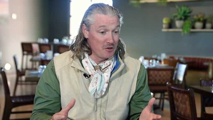 Chef-kok uit San Antonio denkt na over de uitdagingen in de sector na de sluiting van het restaurant