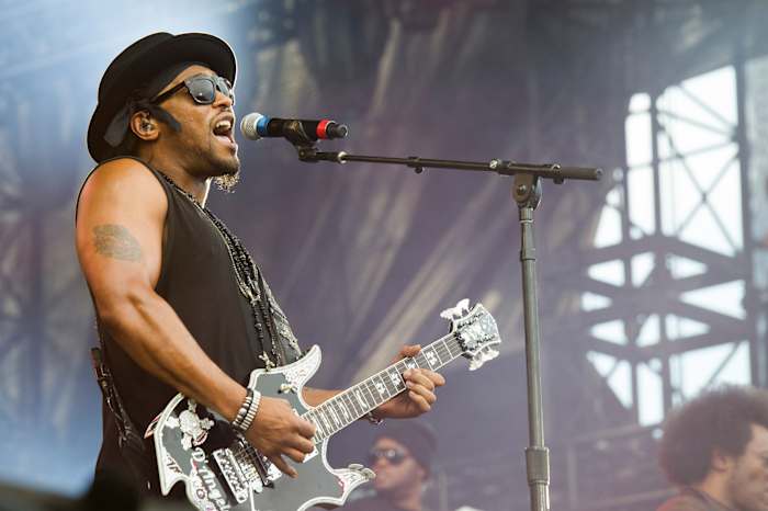D'Angelo's carrière-omspannende afspeellijst: hits en verborgen juweeltjes