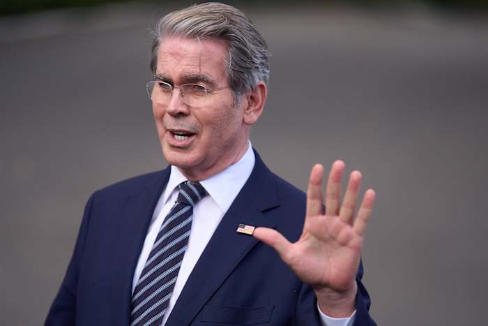 De regering-Trump verkleint de lijst van potentiële voorzitters van de Federal Reserve tot vijf