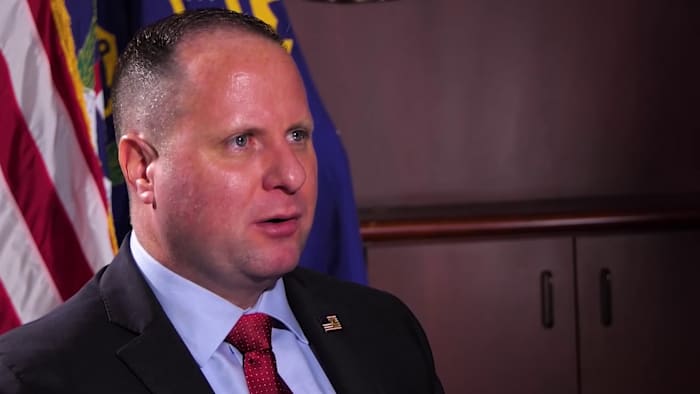 De speciale agent van de FBI San Antonio die de leiding had, werd ontslagen, meldt CNN