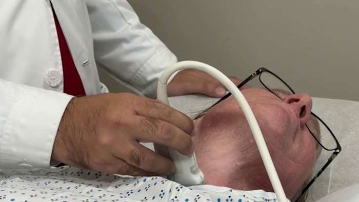 Familie uit San Antonio met een voorgeschiedenis van medullaire schildklierkanker noemt genetische testen een 'redder in nood'