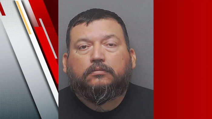 'Ik heb je nu': man gearresteerd voor moord nadat hij buiten de West Side-bar had geschoten, zegt een beëdigde verklaring