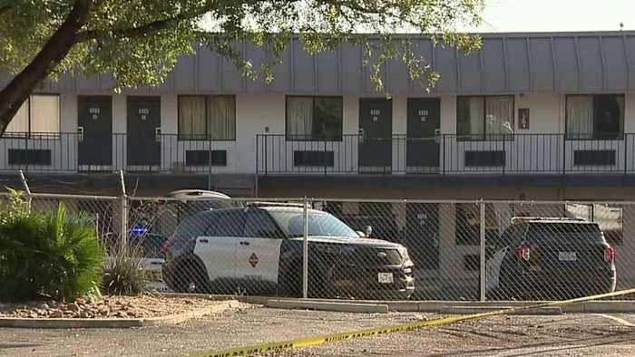 'Ik hoorde meerdere schoten': Getuigen vertellen dat bij de schietpartij in West Side twee SAPD-agenten gewond raakten