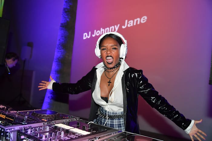 Janelle Monáe omarmt de rol van HalloQueen en creëert in oktober een imperium waar kunst en vrijheid samenkomen