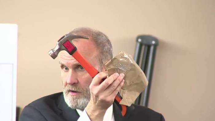 Jury beoordeelt foto's van plaats delict in het proces tegen ex-SAPD-agenten die worden aangeklaagd voor het neerschieten van Melissa Perez