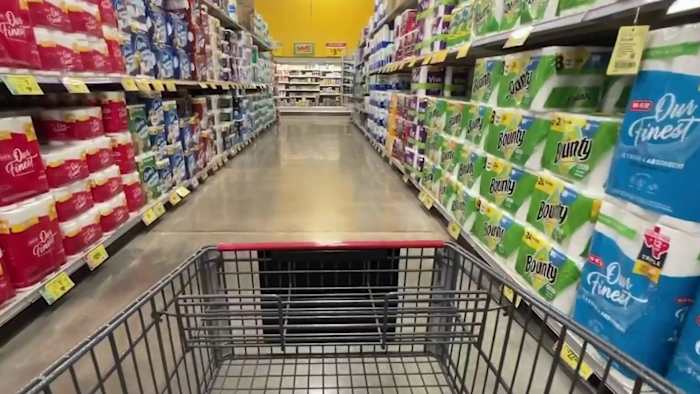 Kosten van gemak: is het goedkoper om op de stoep of in de winkel te winkelen?