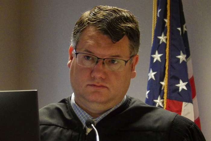 Rechter handhaaft het verbod van North Dakota op genderbevestigende zorg voor kinderen