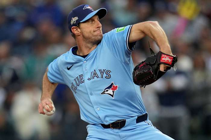 Scherzer draait de klok terug en Blue Jays versloeg Mariners met 8-2 in Game 4 om ALCS in evenwicht te brengen