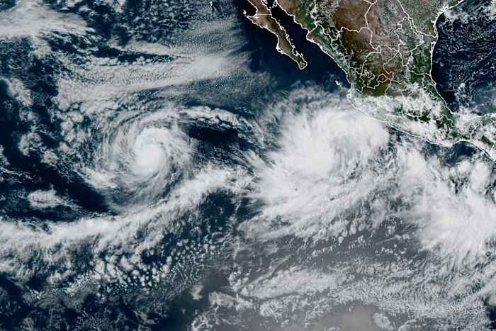Tropical Storm Priscilla vormt zich in de Stille Oceaan voor de kust van Mexico
