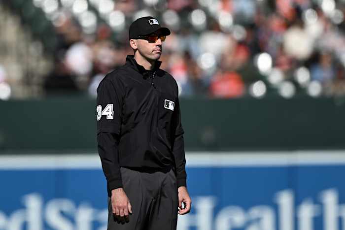 Umpires Nate Tomlinson en Dan Merzel om postseason -debuut te maken in de divisieserie