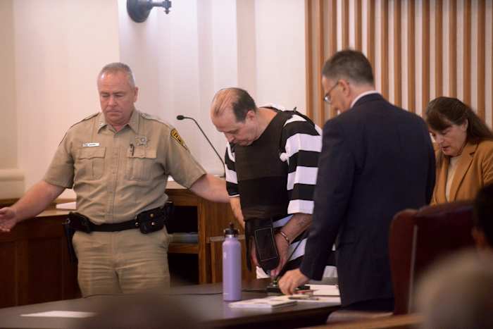 Vernieuwde focus op Roberson -zaak is de laatste in de stortvloed van politieke druk gericht op de rechterlijke macht van Texas