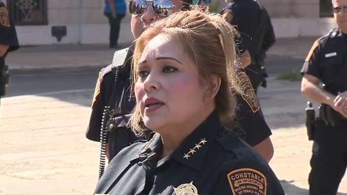 Voormalig politieagent uit Bexar County, Michelle Barrientes Vela, stelt zich kandidaat voor de staatsvertegenwoordiger