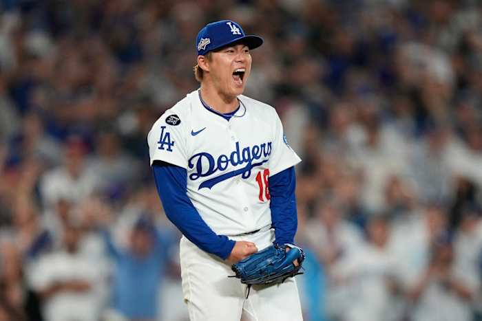 Yoshinobu Yamamoto schijnt terwijl Dodgers Reds vegen om NL Division Series te bereiken