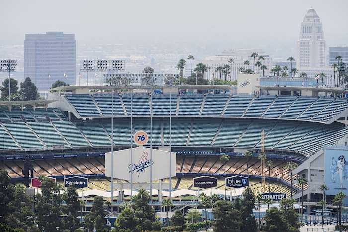 Ambtenaren in Los Angeles proberen de voorgestelde Dodger Stadium-gondel stop te zetten